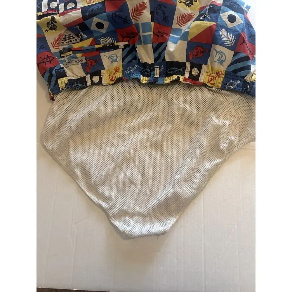 COLUMBIA PFG Men’s XL OMNI-SHADE Swim Trunks Colorful SAILING FLAGS‎ SHORTS Fish